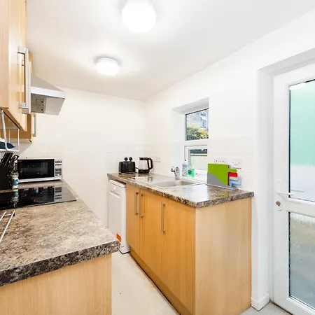Semesterbostad Cozy 2 Bedroom House In The Heart Of For 4 People Bristol