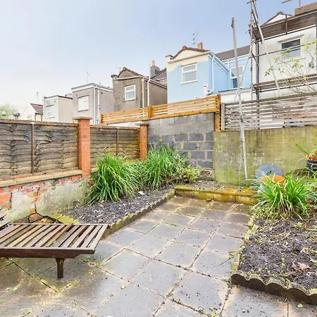 度假居 Cozy 2 Bedroom House In The Heart Of For 4 People